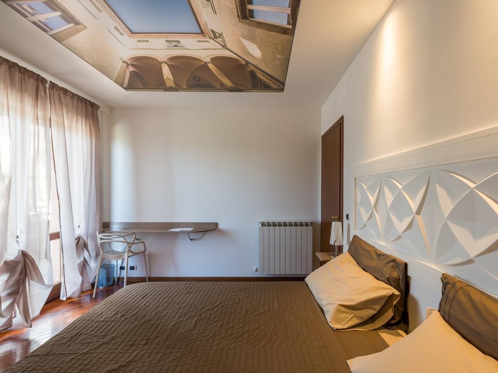 Alla Scoperta Delle Marche Camerino Room photo