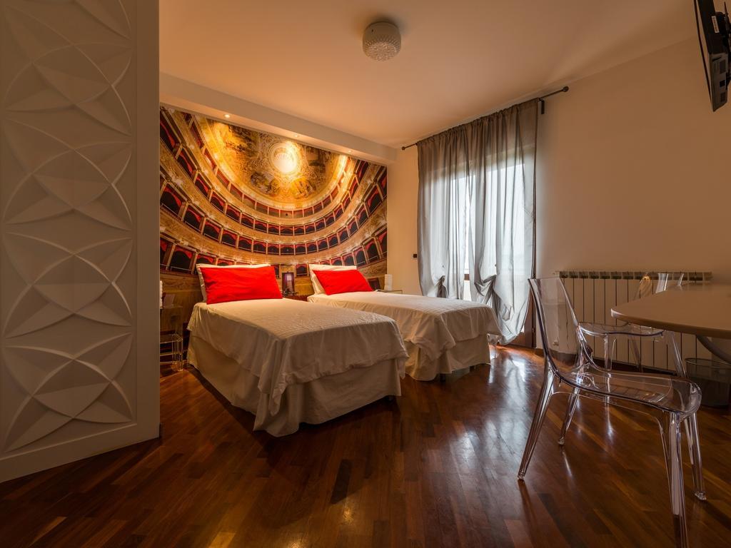 Alla Scoperta Delle Marche Camerino Room photo